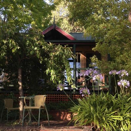 Willowlake Cottages Howqua 외부 사진