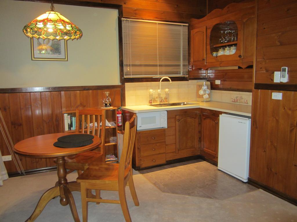 Willowlake Cottages Howqua 외부 사진