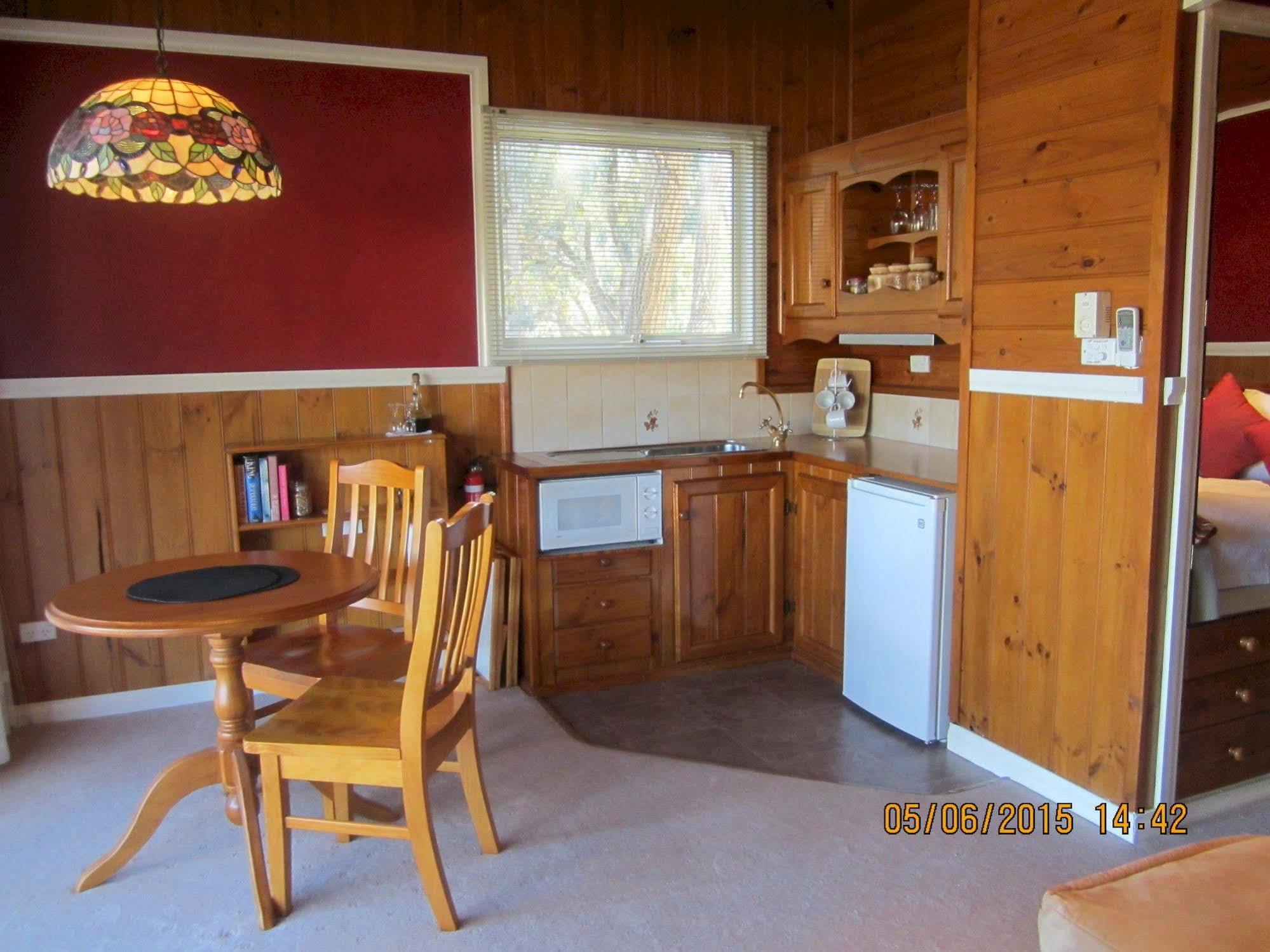 Willowlake Cottages Howqua 외부 사진